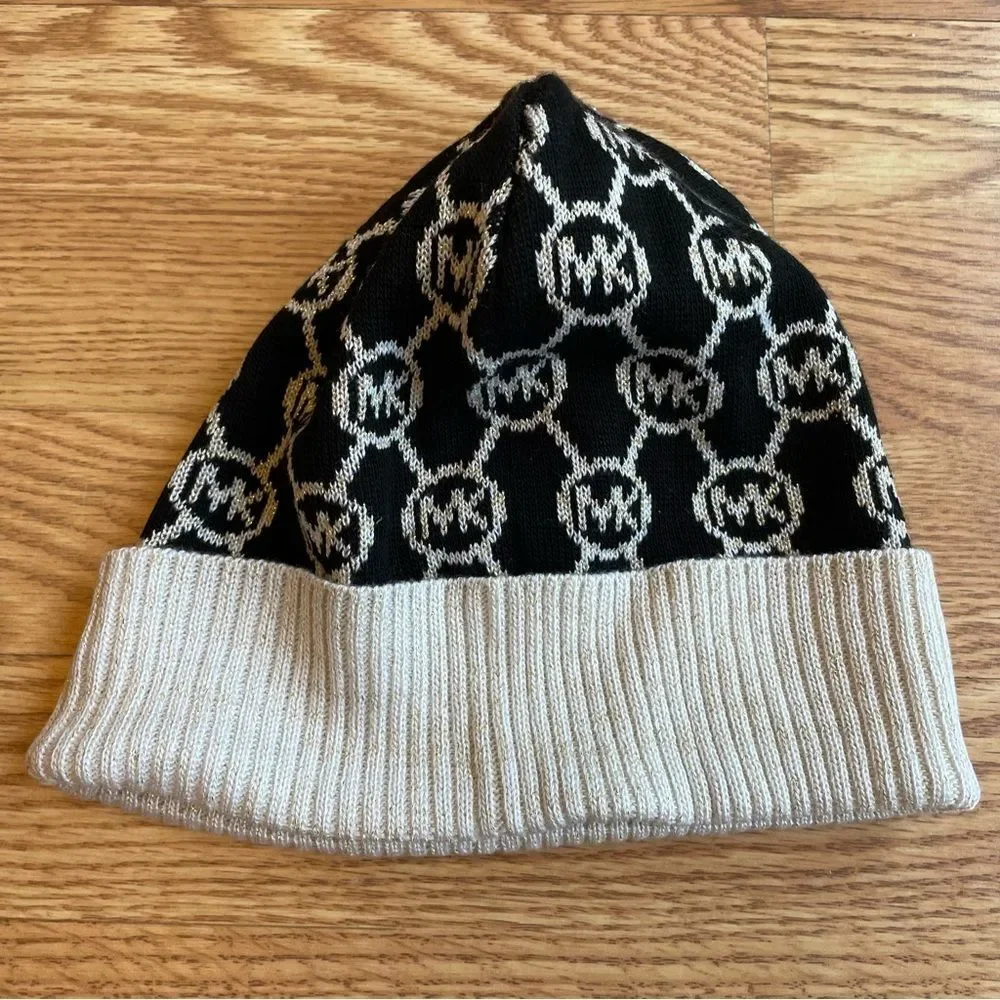 MICHAEL KORS- Black and Gold Beanie Hat